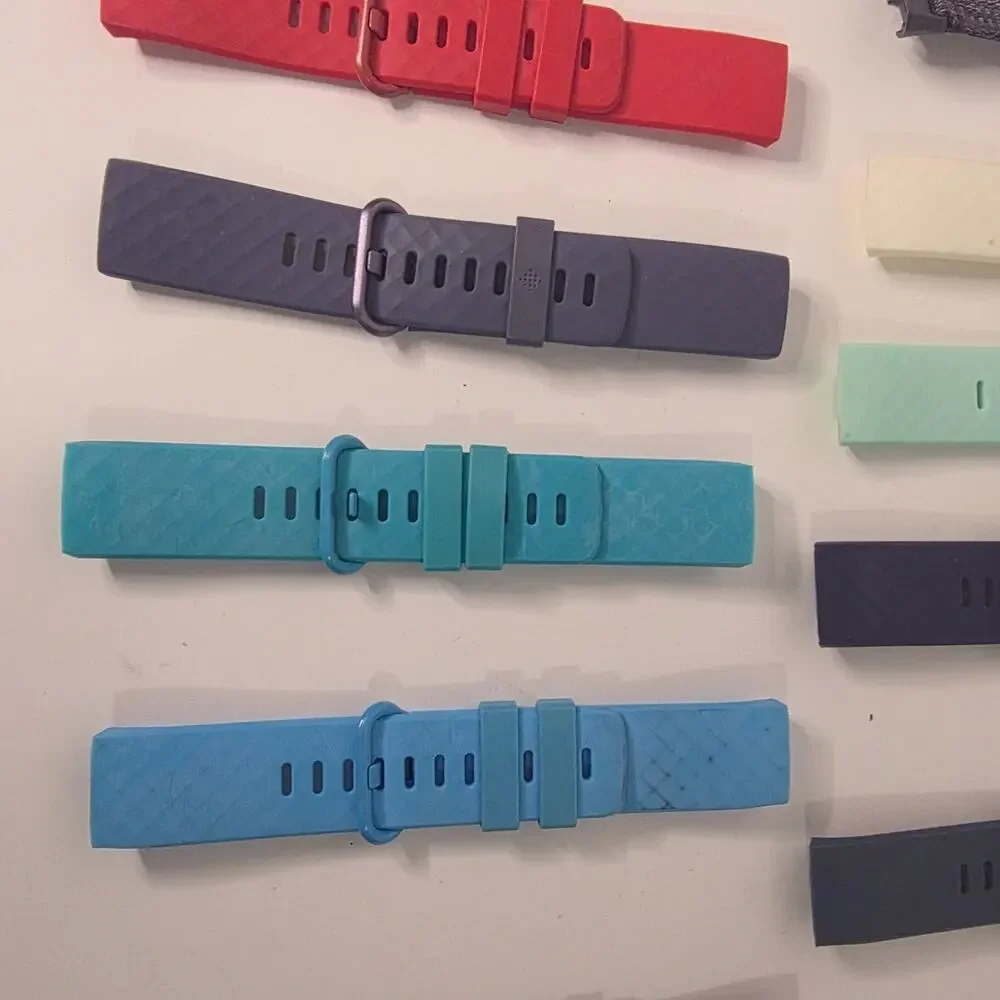 Lot 16 Fitbit Charge 3 4 Replacement Bands Assorted Colors Silicone Wristbands